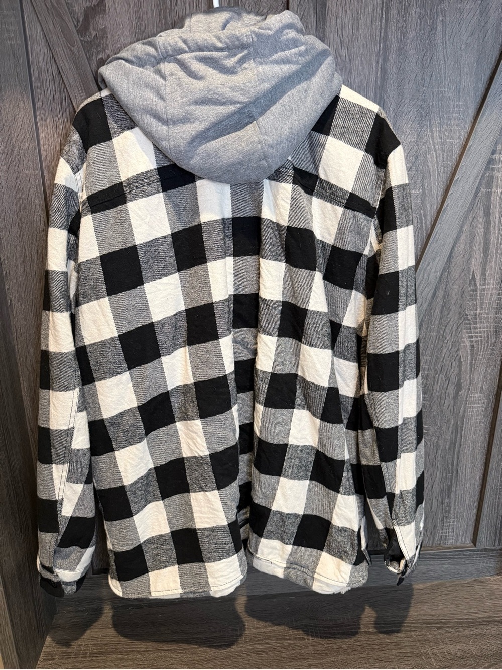 Levi's Black & White Buffalo Plaid Hooded Shacket with Sherpa Lining - Picture 2 of 4